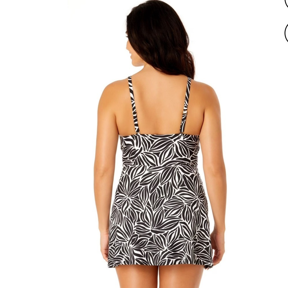 New Lands' End Women's Nylon/Spandex Swim Dress‎ L - Picture 2 of 5